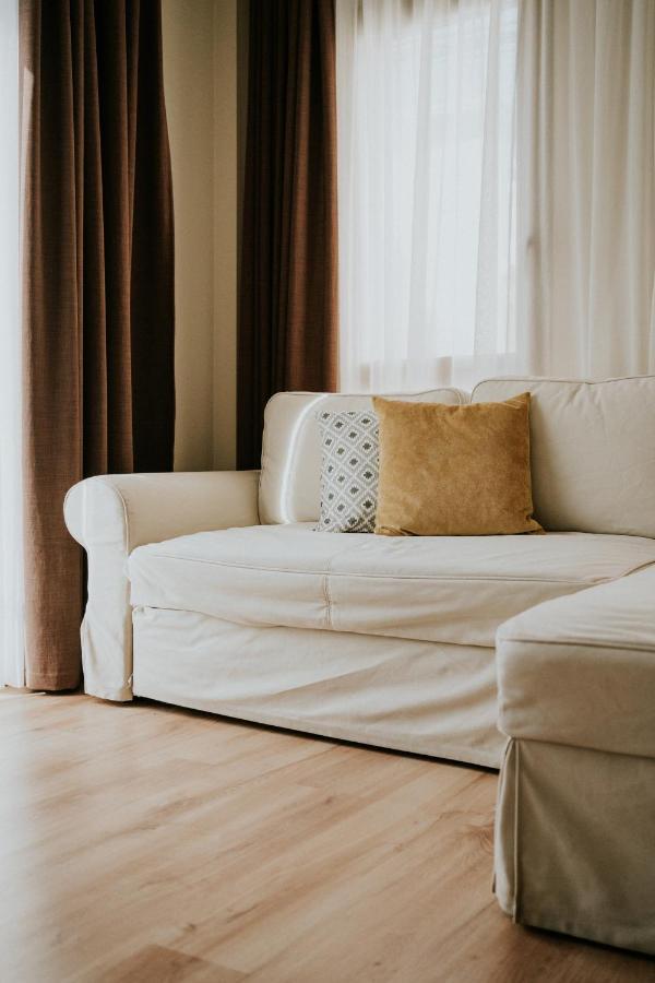 Apartamentos Poniente - Mares ตอร์เรเดลมาร์ ภายนอก รูปภาพ