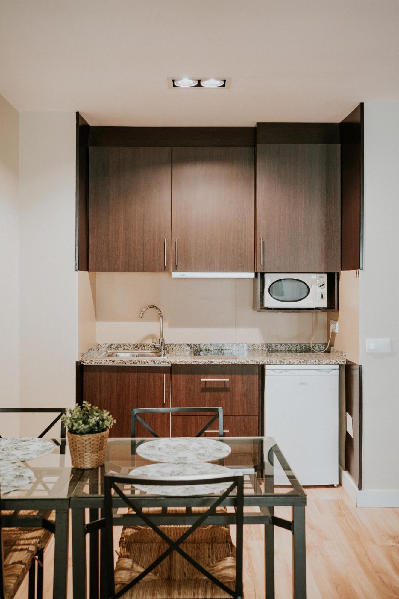 Apartamentos Poniente - Mares ตอร์เรเดลมาร์ ภายนอก รูปภาพ